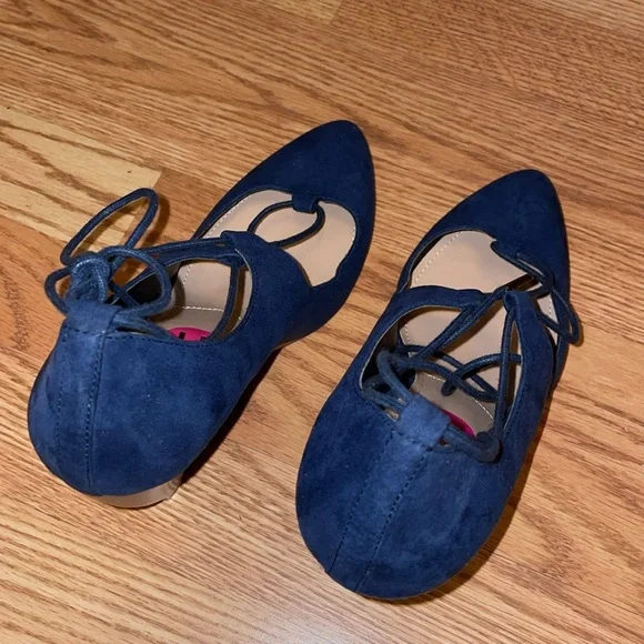 Charles By Charles David Navy Lace-Up wedges shoes - Picture 11 of 11